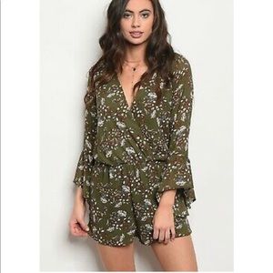 NWT!  Cute Olive Floral Romper